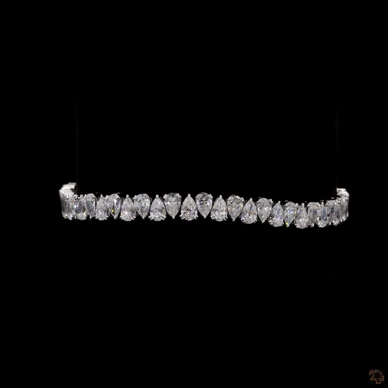 11.75 Carat Pear Lab Diamond Alternating Tennis Bracelet in 14K Gold