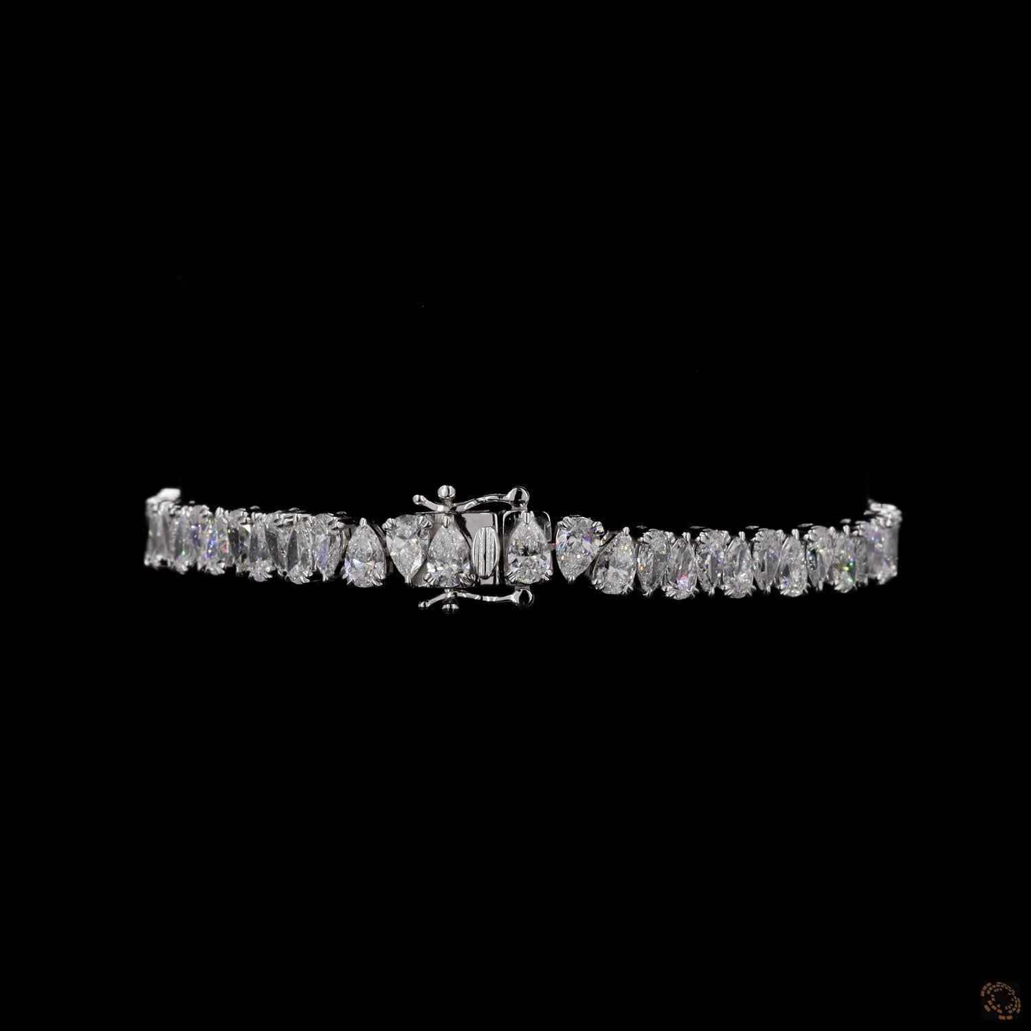 11.75 Carat Pear Lab Diamond Alternating Tennis Bracelet in 14K Gold