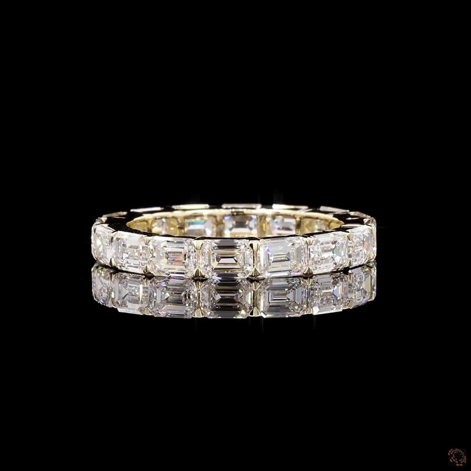 Emerald East West Full Eternity Ring in 4K Gold