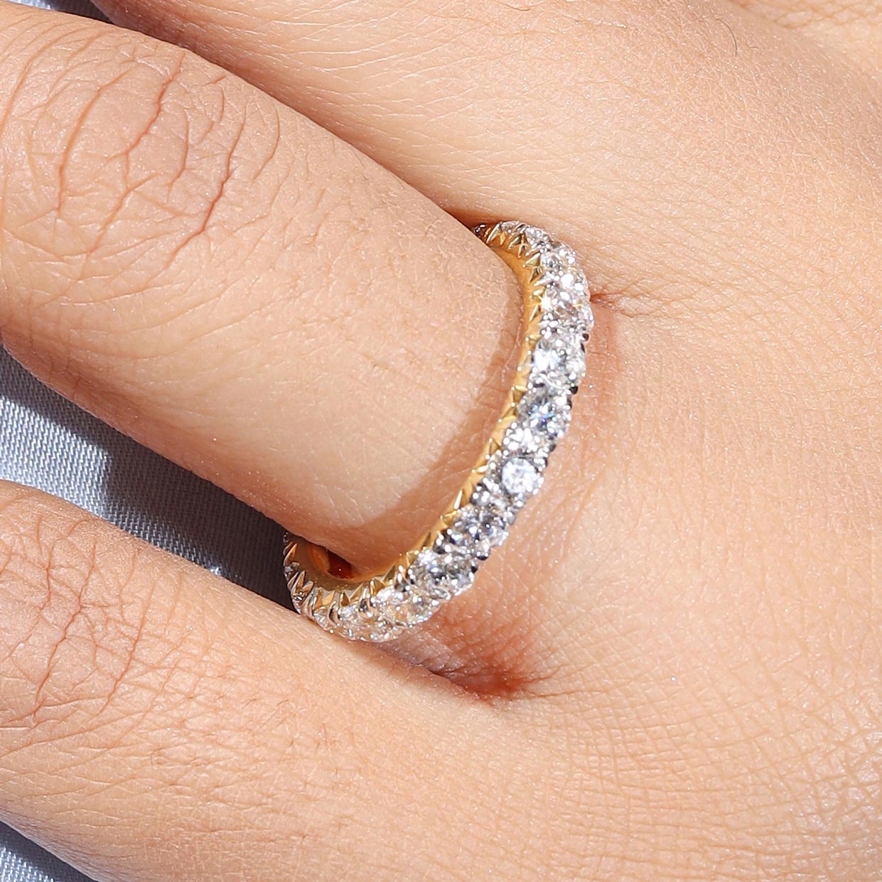 Round Lab Diamond Full Eternity French Pave Classic Ring in 4K Gold