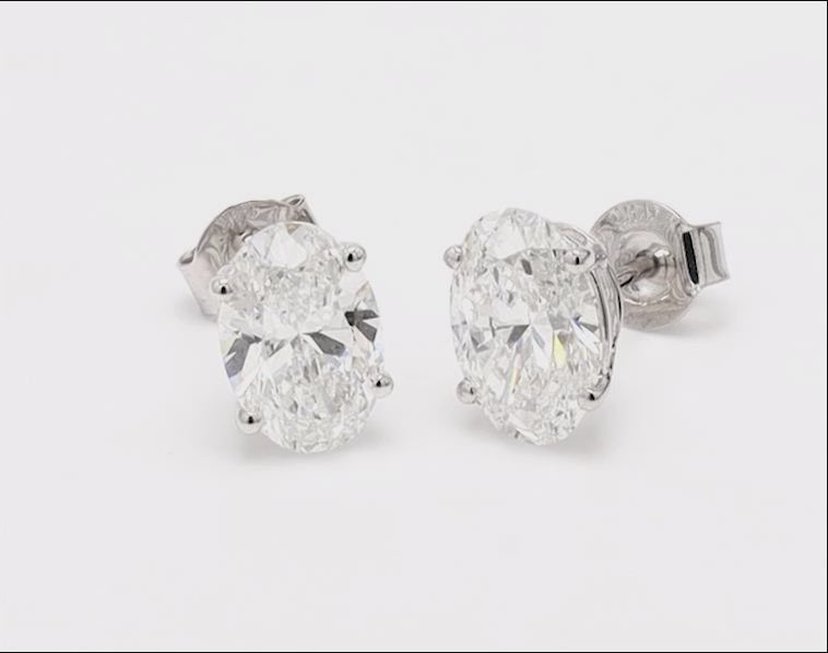 Lab Grown Diamonds Stud Earring For Women Crafted in 14K Gold - Push Back